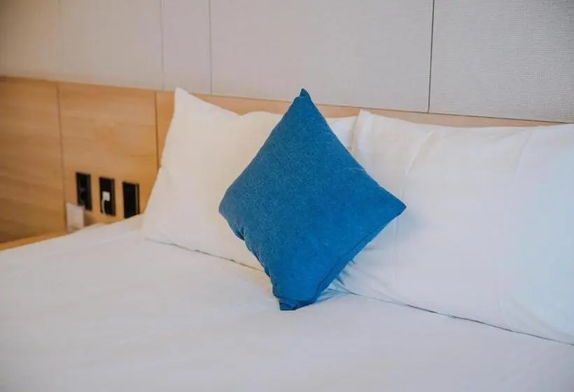 Standard Room with Balcony Side Sea View, Bridge Seogwipo