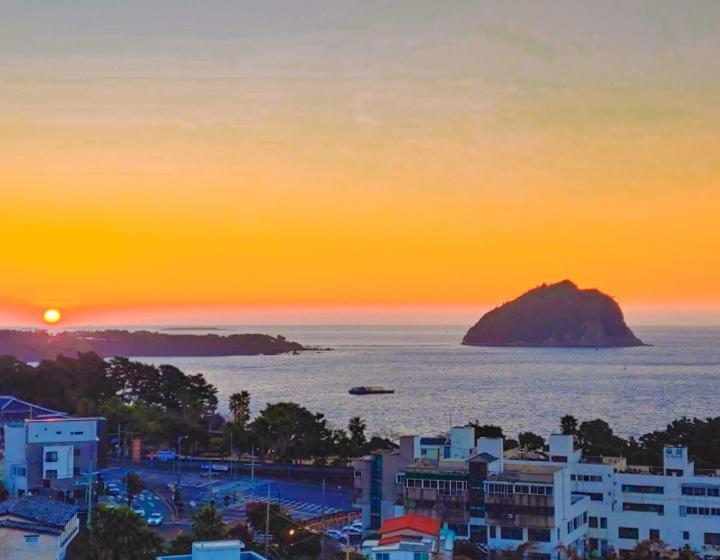 غرفة ديلوكس, Bridge Seogwipo