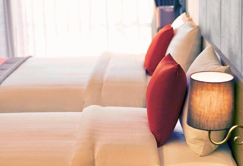 غرفة قياسية, Bridge Seogwipo