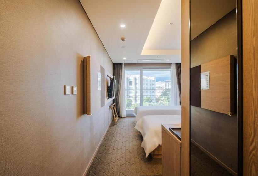 غرفة قياسية, Bridge Seogwipo