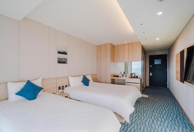 غرفة بريميوم عائلية, Bridge Seogwipo