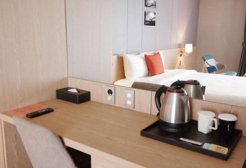 غرفة قياسية, Bridge Seogwipo