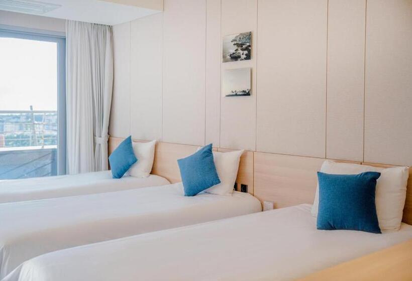 غرفة قياسية ثلاثية, Bridge Seogwipo