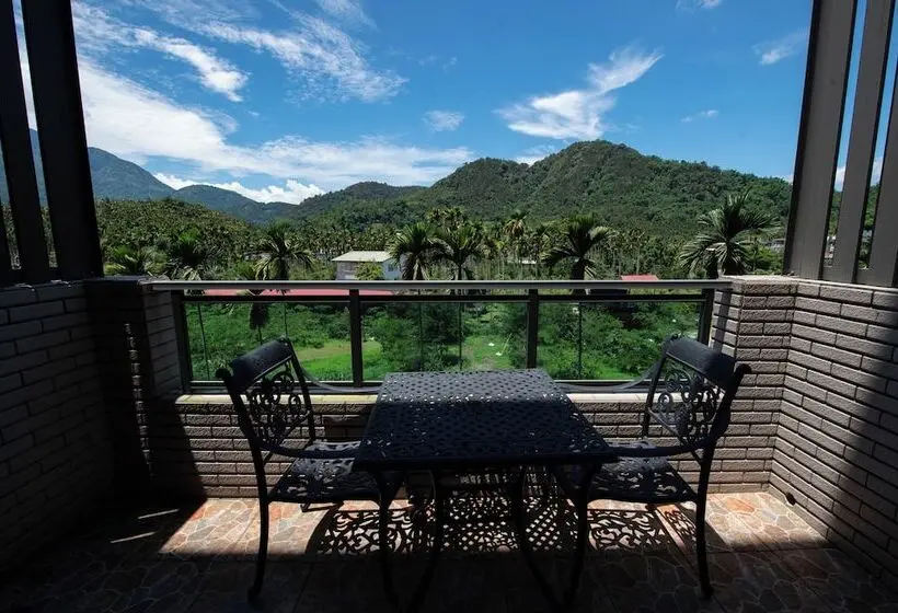 Classic room with balcony, Fantasy Palace