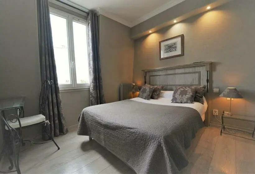 スタンダードルーム, Hôtel Du Château