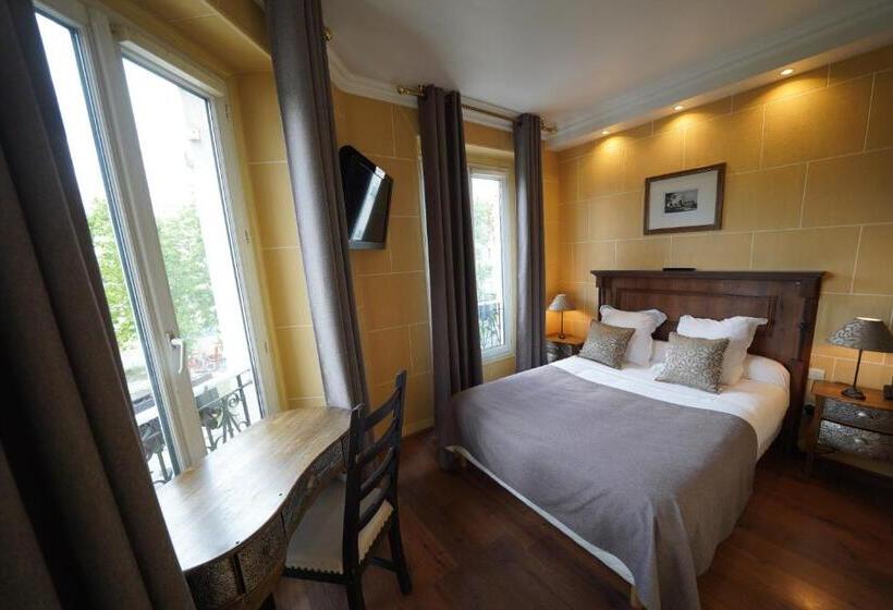 Номер Стандарт, Hôtel Du Château