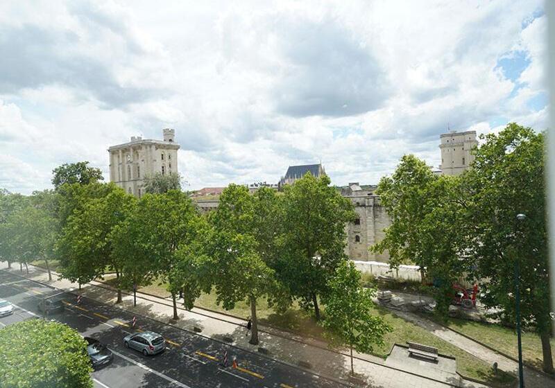 스탠다드 룸, Hôtel Du Château