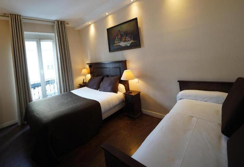 Номер Стандарт Трехместный, Hôtel Du Château