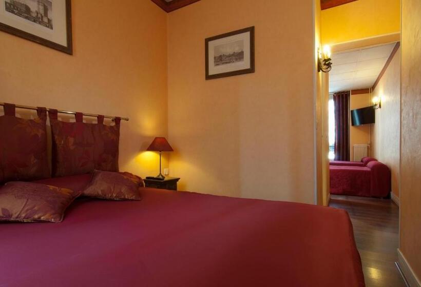 Четырехместный Номер Стандарт, Hôtel Du Château