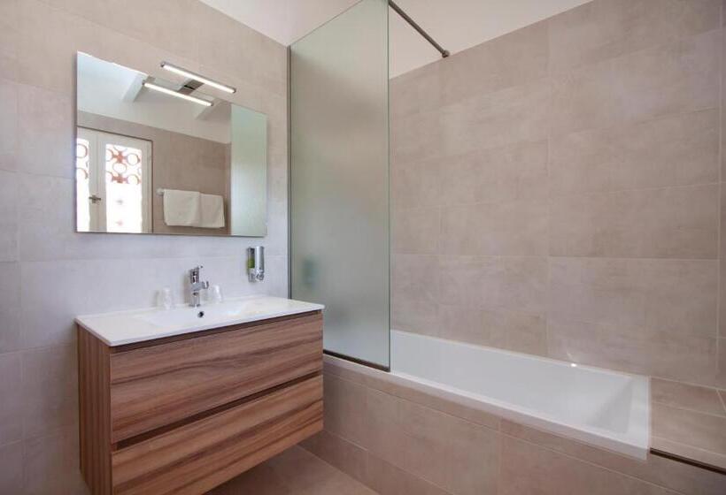 Номер Стандарт Вид на Море, Hôtel Les Lentisques