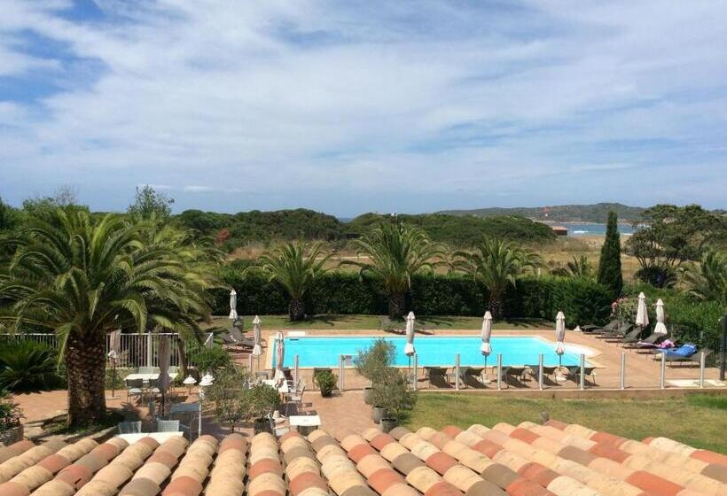 Номер Superior Вид на Бассейн, Hôtel Les Lentisques