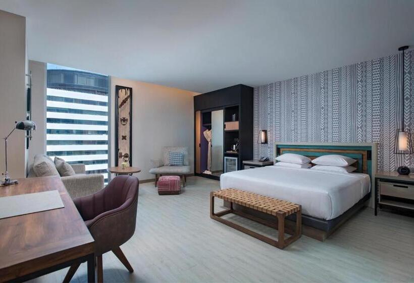 جناح جونيور ديلوكس, Hyatt Centric Guatemala City