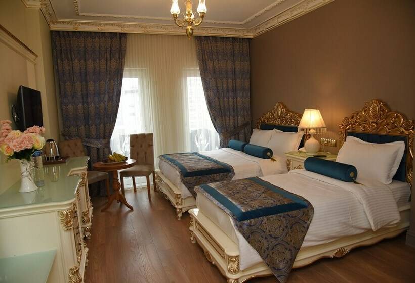 اتاق استاندارد سه نفره, İstasyon