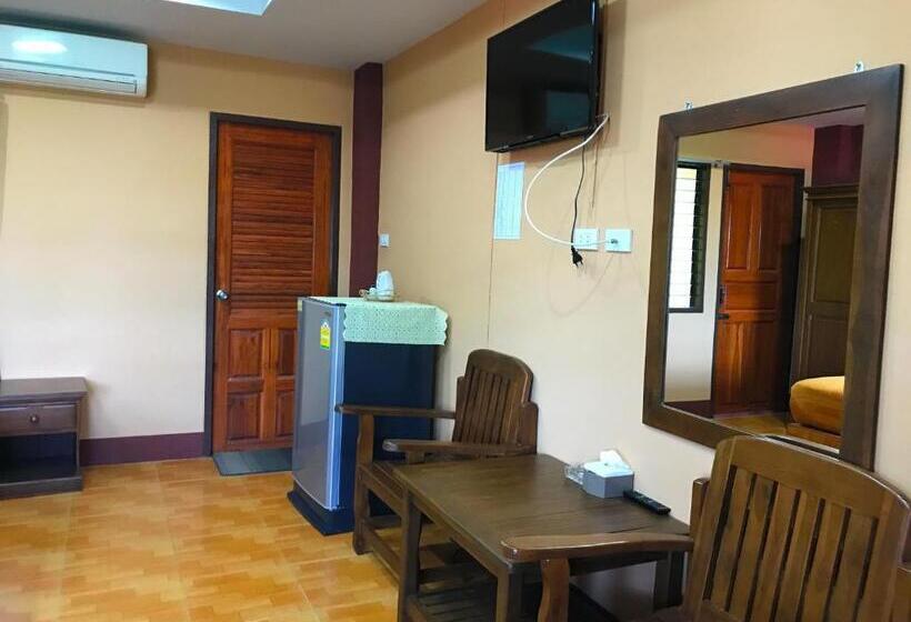 חדר קלאסי לשלושה, Khwanruen Fishing Resort