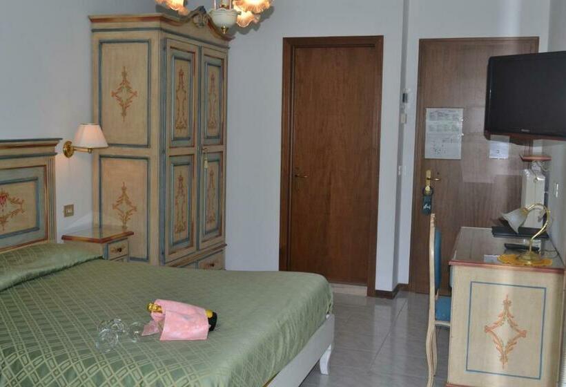 غرفة قياسية مزوَّدة بتراس, Oasi