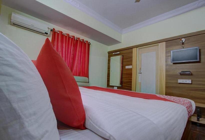 Triple Classic Room, O Blue Inn