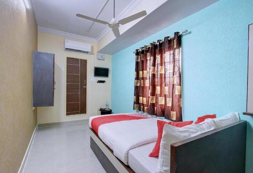 Single Basic Room, O Blue Inn