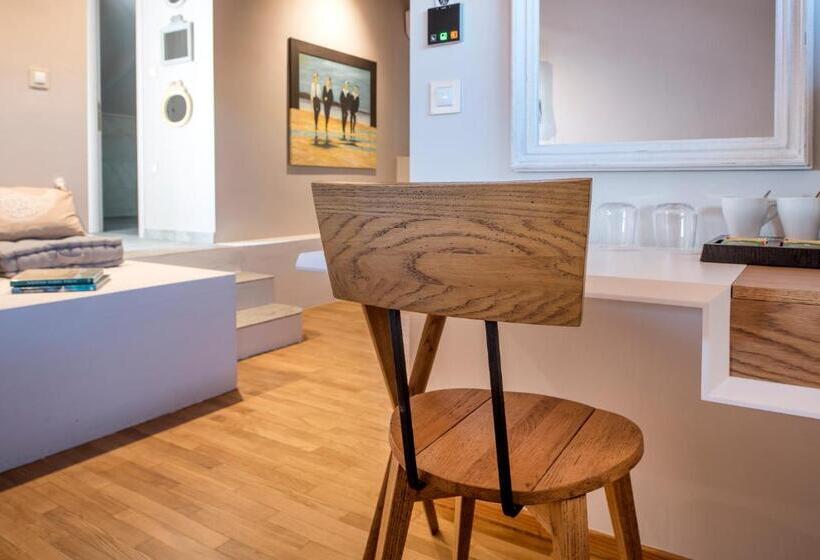 סוויטה, The Secret Boutique