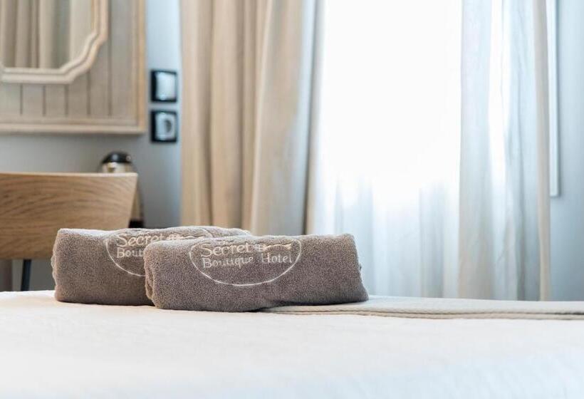 חדר סטנדרט עם מרפסת, The Secret Boutique