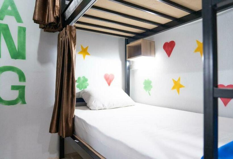 سرير فى غرفة مشتركه, K Bunk Hostel