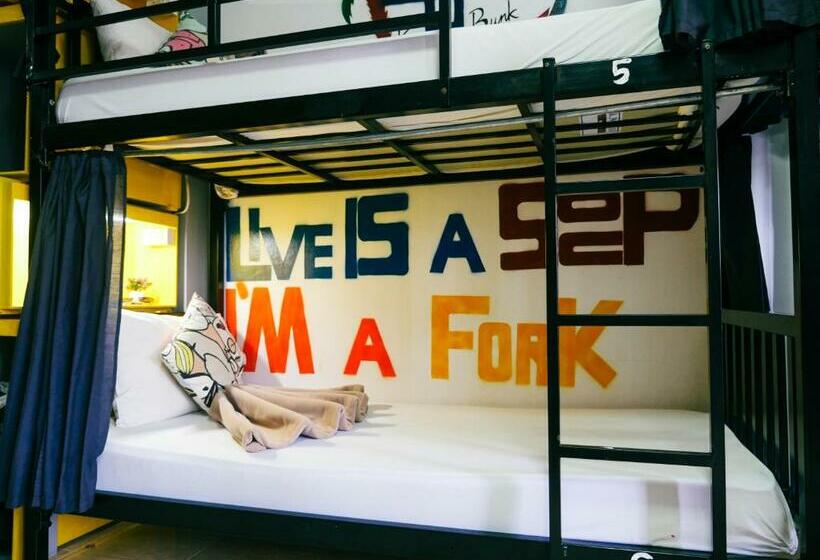 سرير فى غرفة مشتركه, K Bunk Hostel