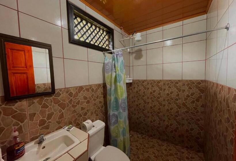 Номер Стандарт Индивидуальный, Los Amigos Jungle Hotel Tortuguero