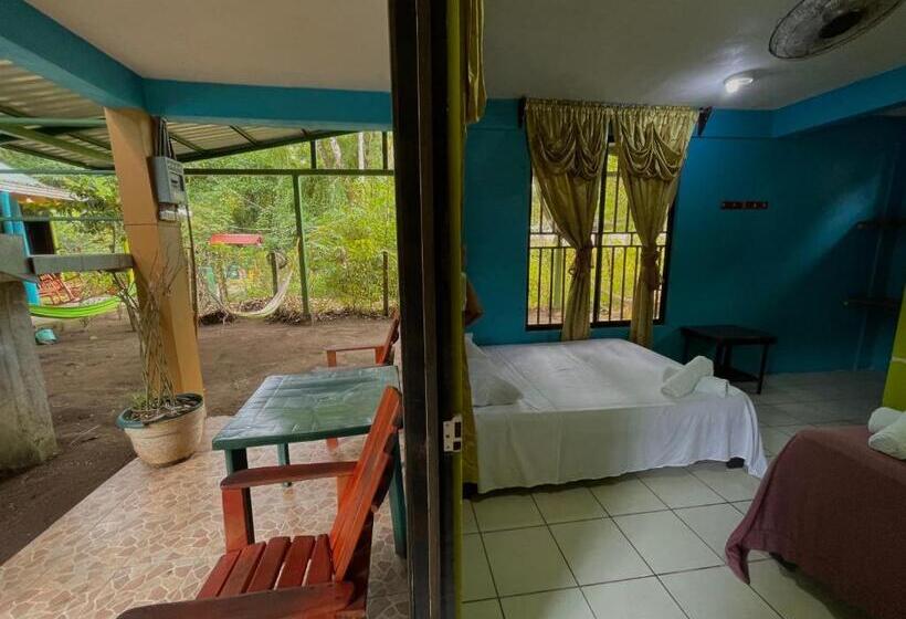 חדר סטנדרט לשלושה, Los Amigos Jungle Hotel Tortuguero