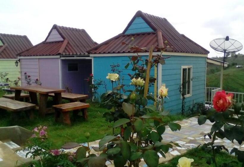 اتاق استاندارد با چشمانداز کوهستان, Lovely Farm