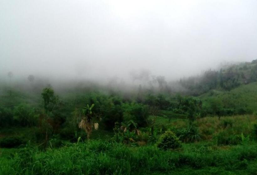اتاق استاندارد با چشمانداز کوهستان, Lovely Farm