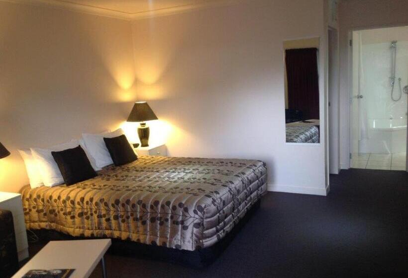 패밀리 룸, Central Park Motor Inn