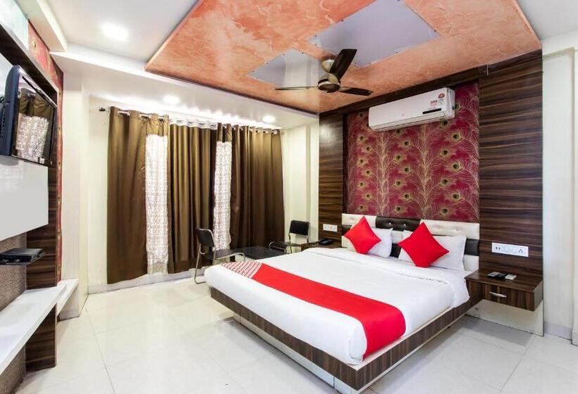 غرفة كلاسيكية ثلاثية, Collection O 3767  Gopal Palace