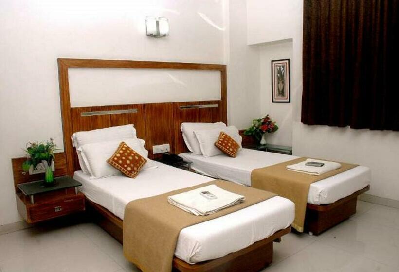 Номер Deluxe, Happiness