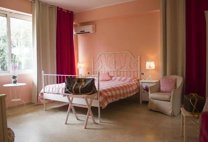 スタンダードトリプルルーム, La Maison Delle Terme