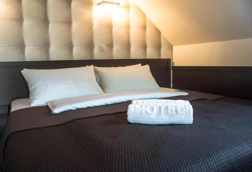 اتاق استاندارد, Mieszko