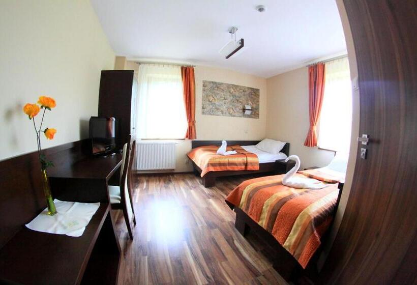 اتاق استاندارد, Mieszko