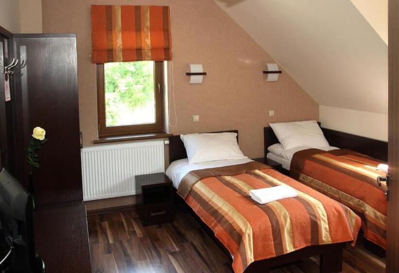 اتاق استاندارد, Mieszko