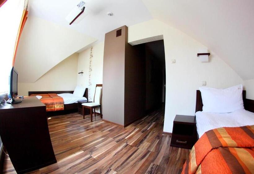 اتاق استاندارد, Mieszko