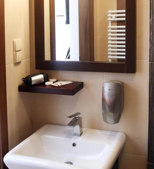 اتاق استاندارد, Mieszko