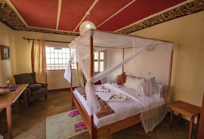 اتاق استاندارد با تخت بزرگ, Mwanzo Lodge