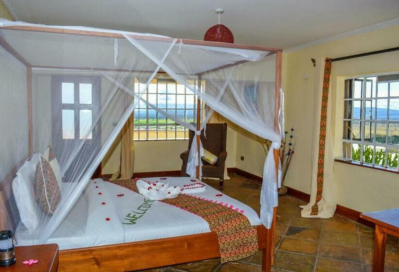 اتاق استاندارد با تخت بزرگ, Mwanzo Lodge