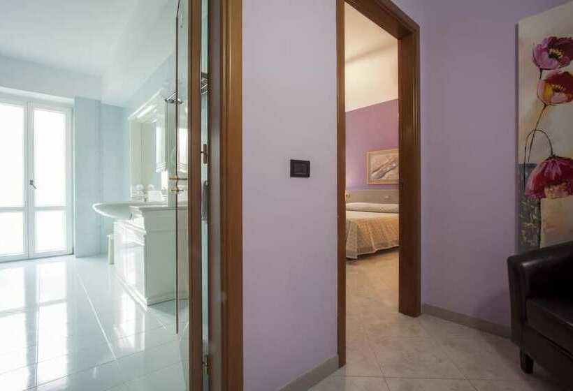 مجموعه ویستا شهر, San Marco