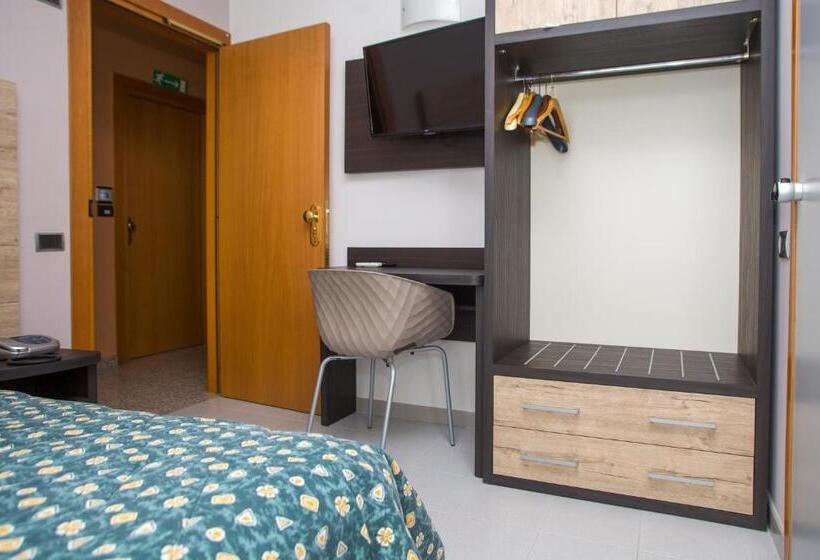 اتاق عادی یک تخته, San Marco