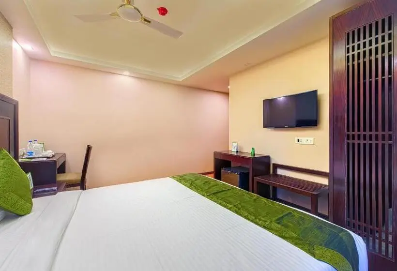 Chambre Deluxe, Treebo Vedanta