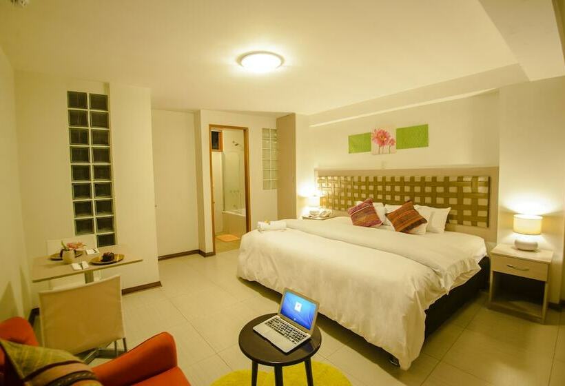 豪华房间, Wayta Inn