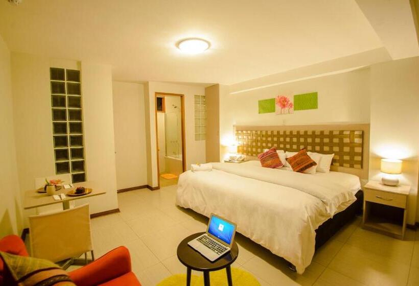 豪华房间, Wayta Inn