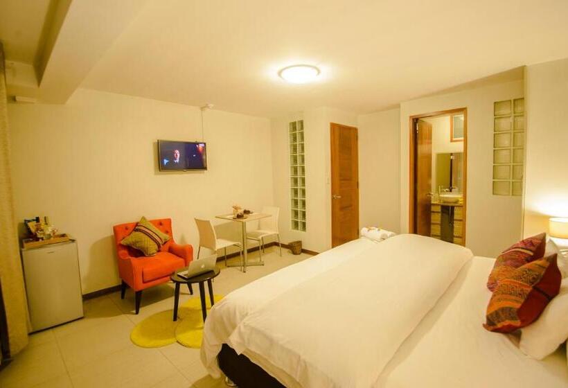 豪华房间, Wayta Inn