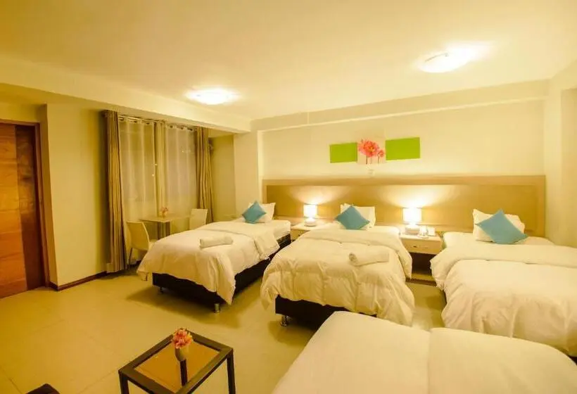 デラックスの４人部屋, Wayta Inn
