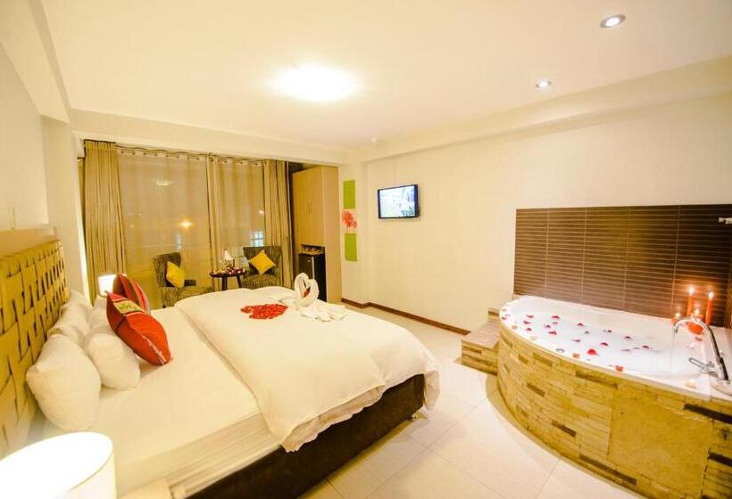 小型套房, Wayta Inn