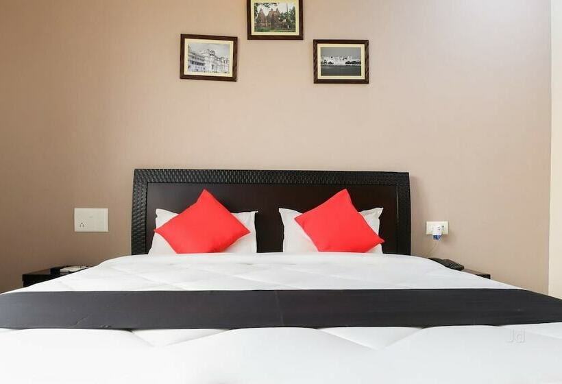 Camera Deluxe, Meera Valley Resort