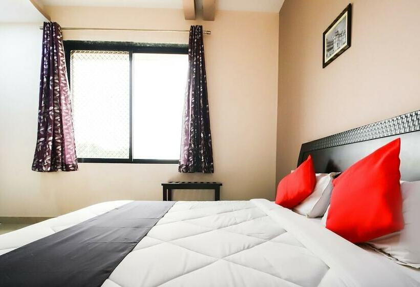 Camera Deluxe, Meera Valley Resort